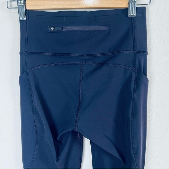 Lululemon Pace Perfect Crop Leggings Boysenberry Purple 17" Size 4 - Picture 5 of 11